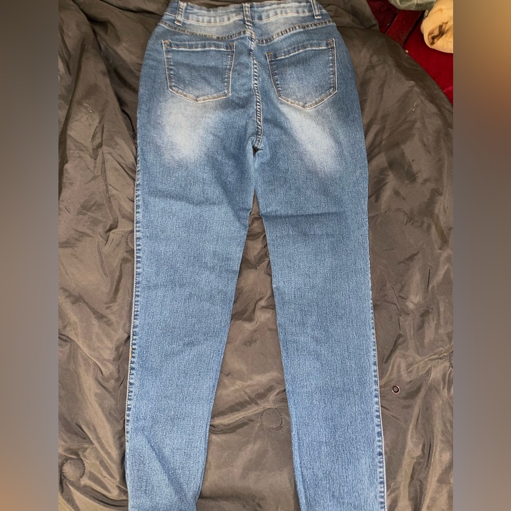 Light blue washed out jeans
